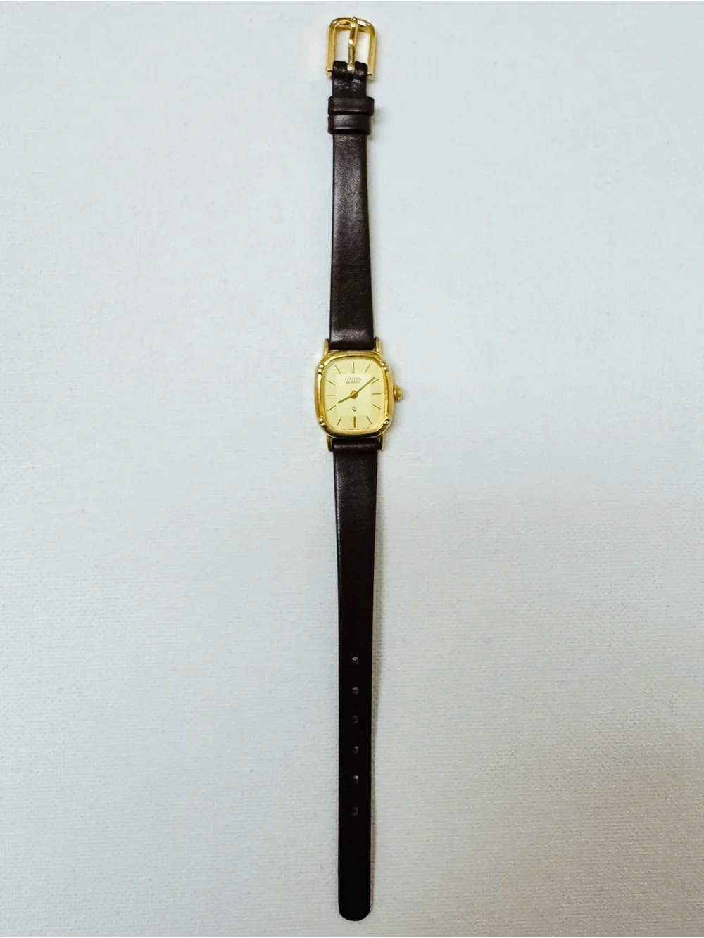 Vintage Citizen Women's Elegant Cut Corner Tank Watch Gold Leather 1000-108795